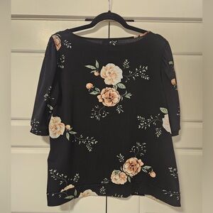 Ricky's Floral Blouse size Large